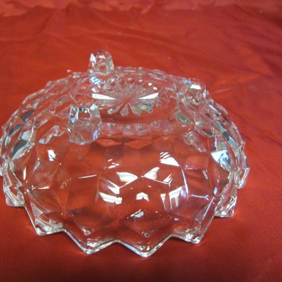 VTG 60'S 3 FOOTED CRYSTAL CANDY/TRINKET DISH, OPTIC BOX, SAWTOOTH EDGE - Picture 6 of 6